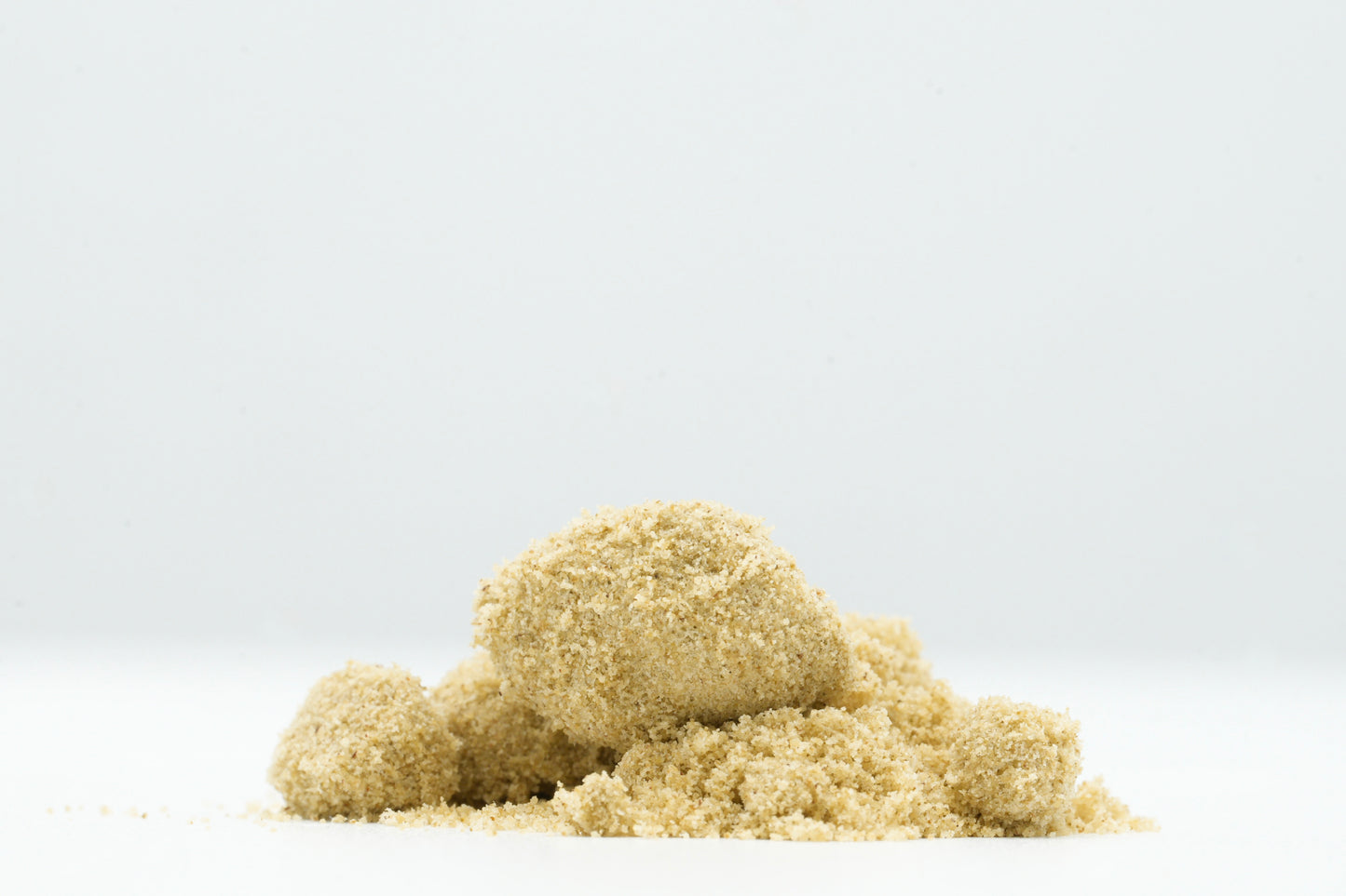 HASH "SKUFF" 1ère tape - 0,20% THC / 50,45% CBD
